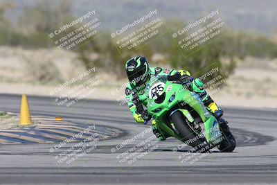 media/Jan-15-2026-Racers Edge (Thu) [[dfebeb70ab]]/3-B Group/Session 4 (Turn 5)/